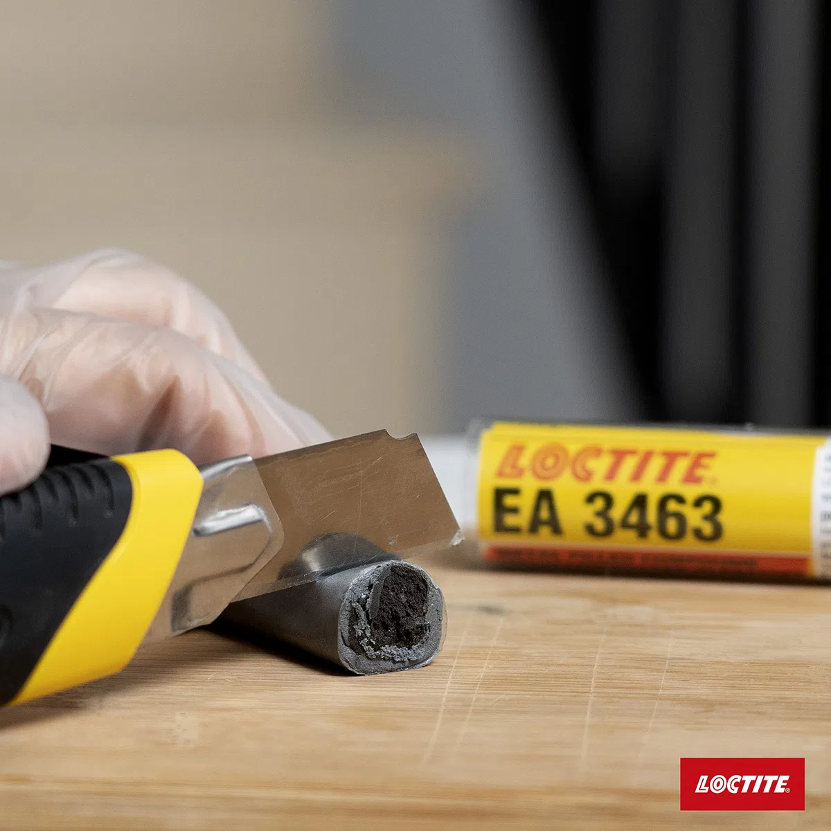 Loctite 3463 Meatl Magic acier 114 g Rempli en acier époxy réparation Putty